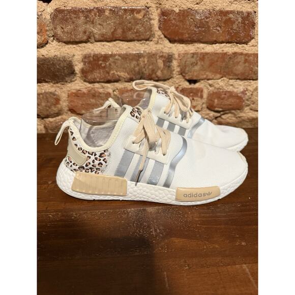 adidas Shoes - Adidas Leopard Accent White Sneakers Women’s Size 10.5